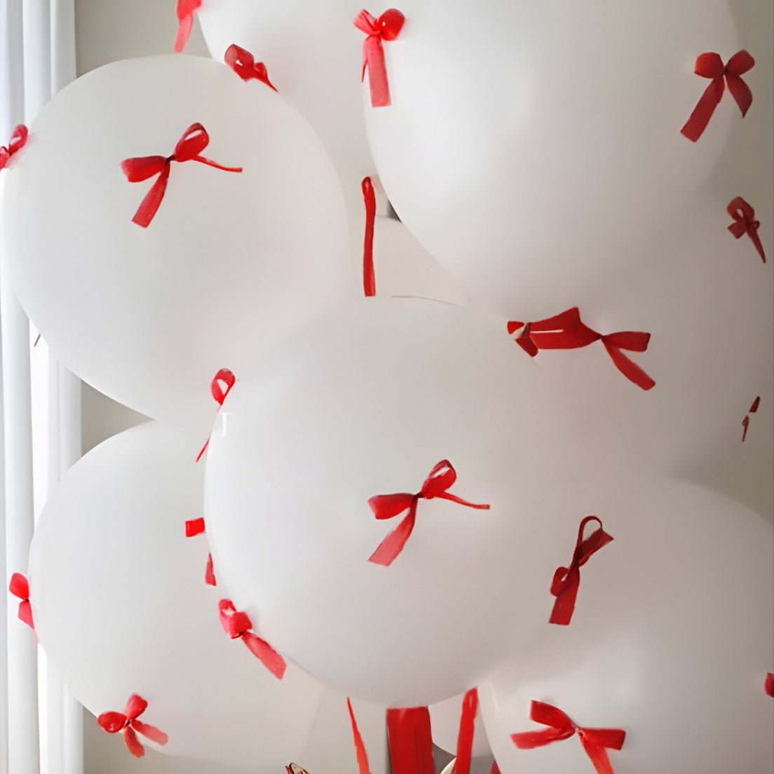 10 Sets Red Bow Latex Balloons 18" White - YauSpark