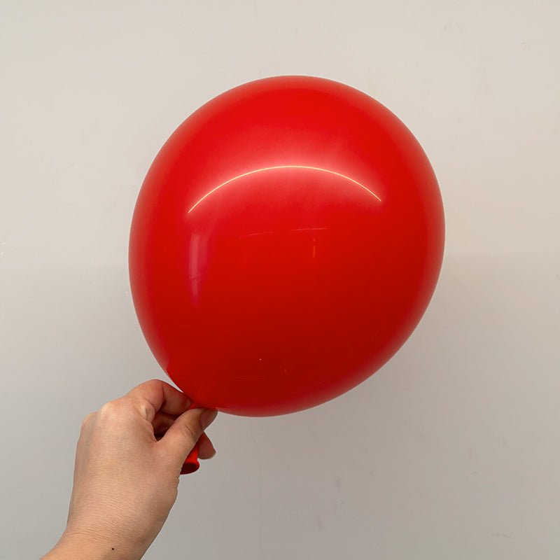 100 Pc Matte China Red Latex, Air or Water Balloons 5" - YauSpark
