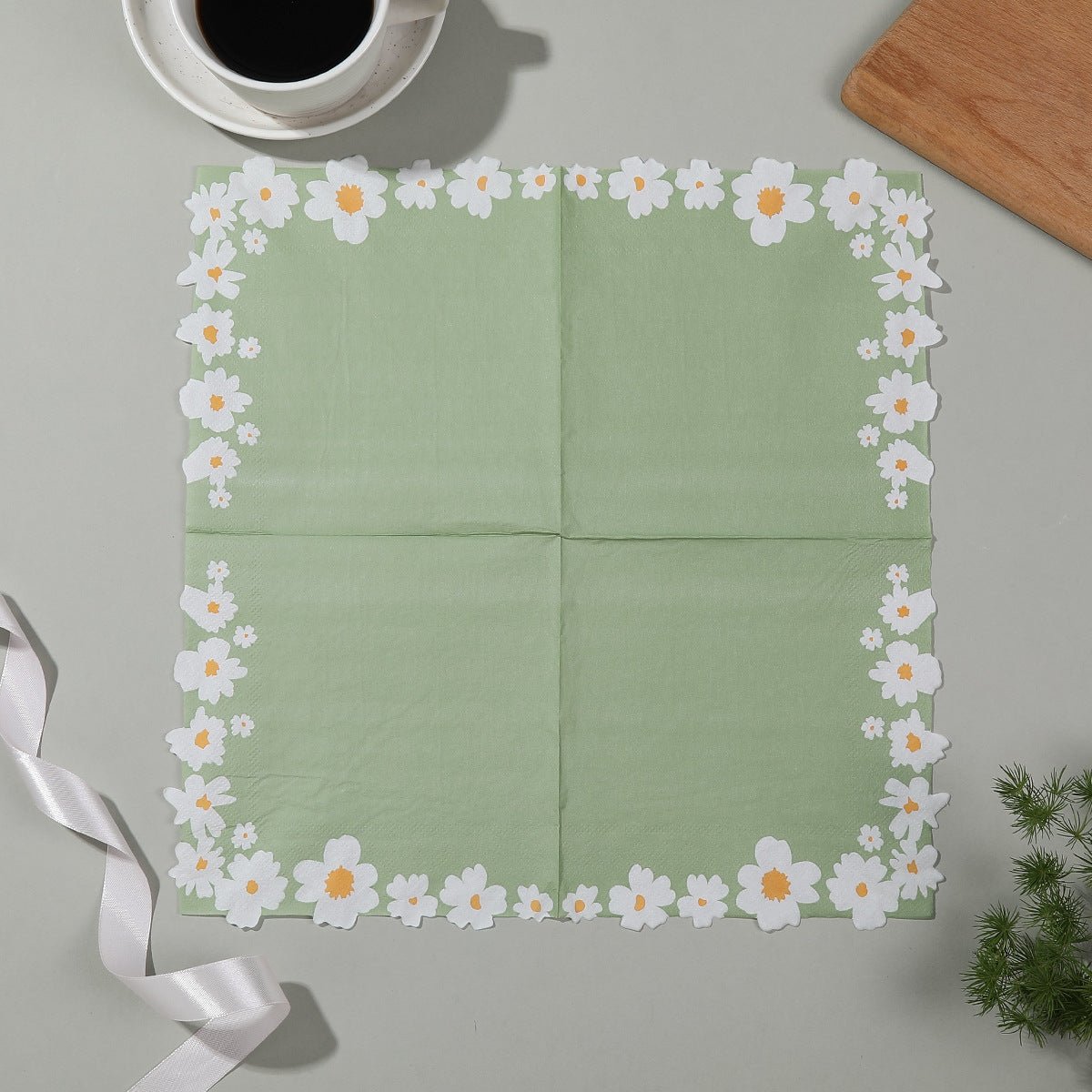 20 Pcs Paper Beverage Napkins 2 Ply Sage Green with Daisy Flower Design 6.5"x6.5" - YauSpark