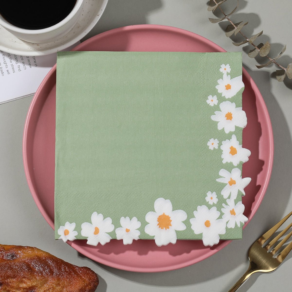 20 Pcs Paper Beverage Napkins 2 Ply Sage Green with Daisy Flower Design 6.5"x6.5" - YauSpark