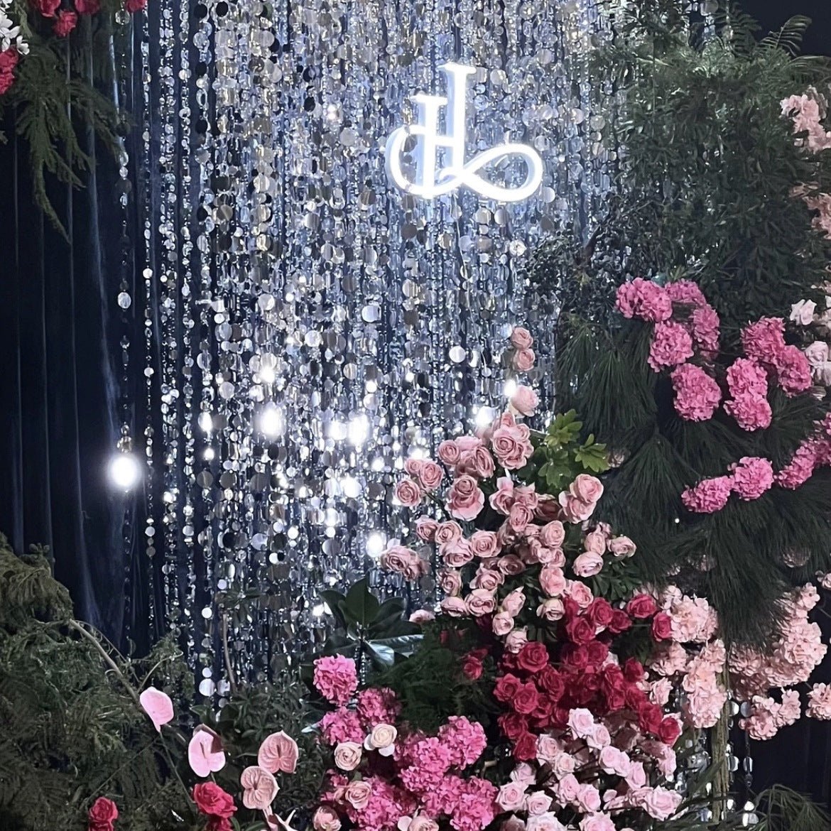 20pcs PVC Square Sequin Door Curtain Decoration 3ft Silver - YauSpark