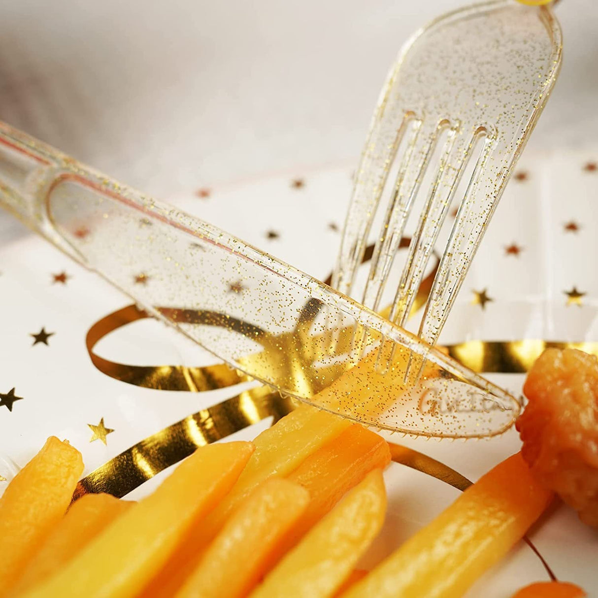 25 Pc Plastic Spoons 7" Transparent Gold Glitter Classic Heavy Duty - YauSpark