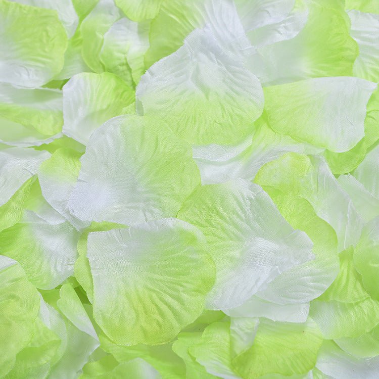 500 Pc Silk Rose Petals Confetti Light Green White Gradient - YauSpark