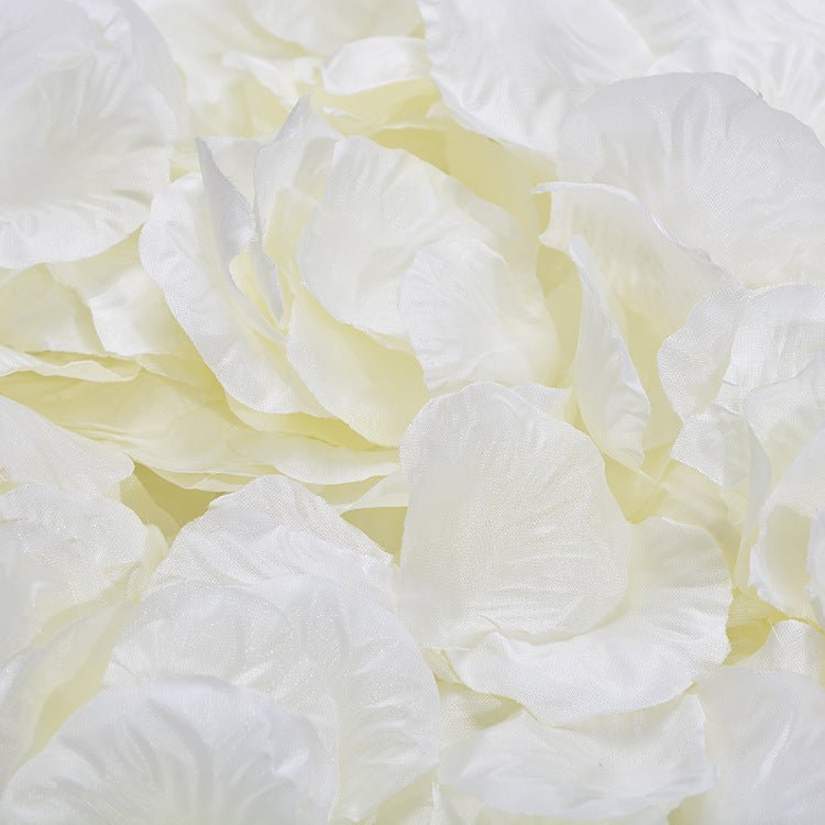 500 Pc Silk Rose Petals Confetti Milky White - YauSpark