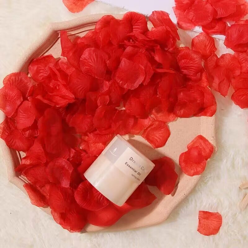 500 Pc Silk Rose Petals Confetti Red - YauSpark
