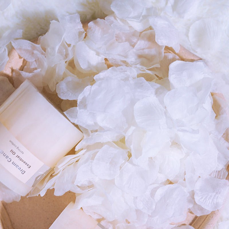 500 Pc Silk Rose Petals Confetti White - YauSpark
