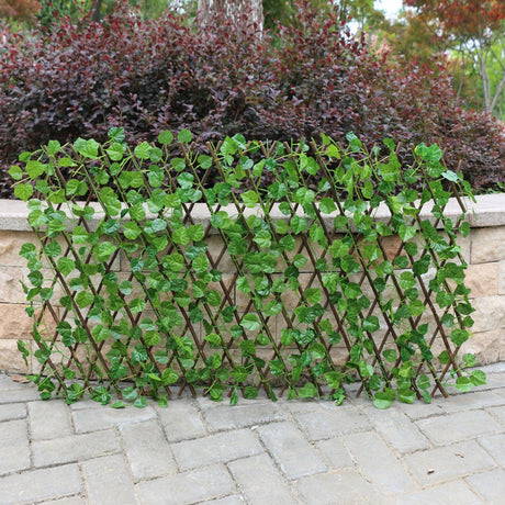 Expandable Wooden Lattice Fence With Artificial Ivy Leaf Trellis Vines, Accordion Backdrop Fencing 8"x98" - YauSpark