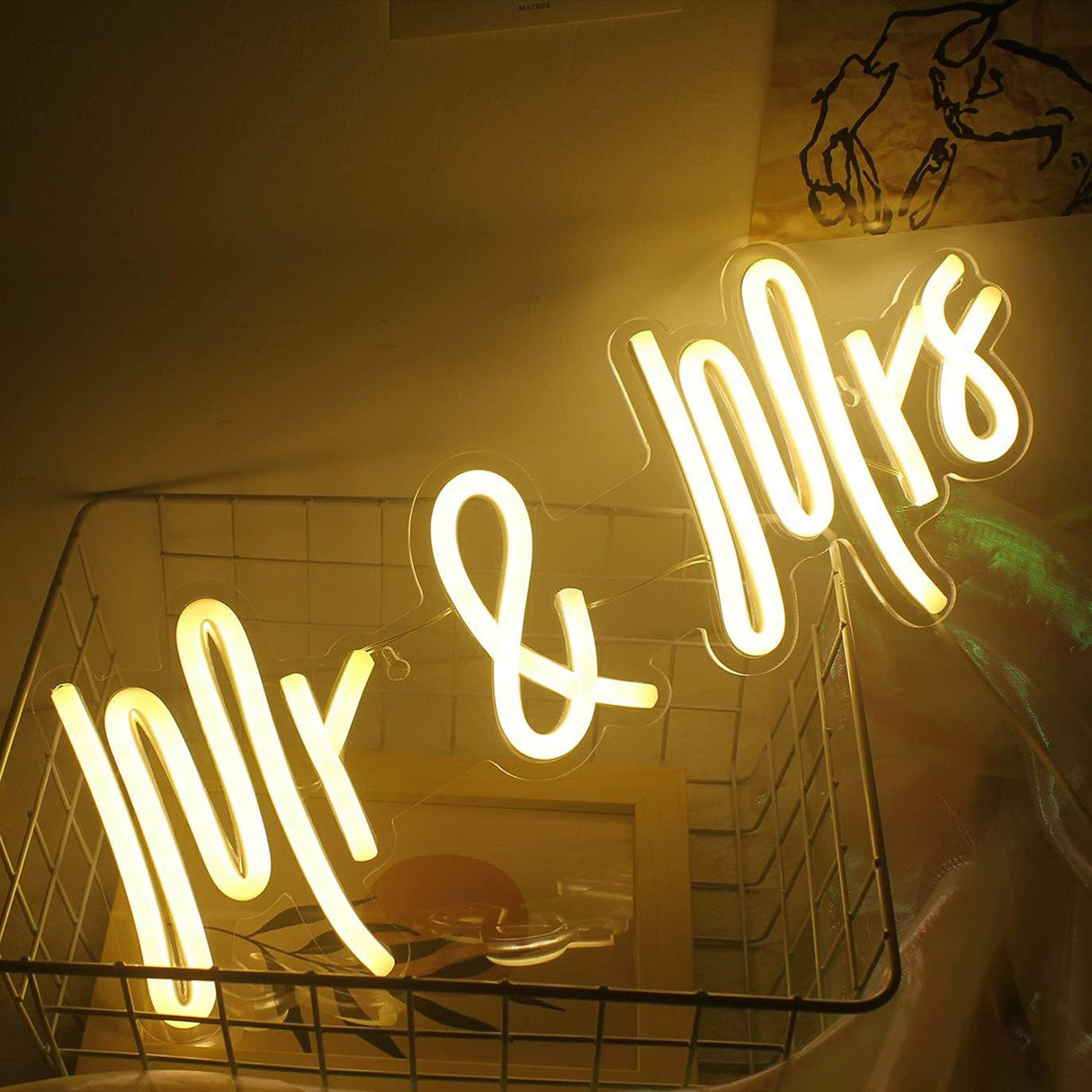Mr & Mrs LED Neon Light Sign With Chain 33" - YauSpark