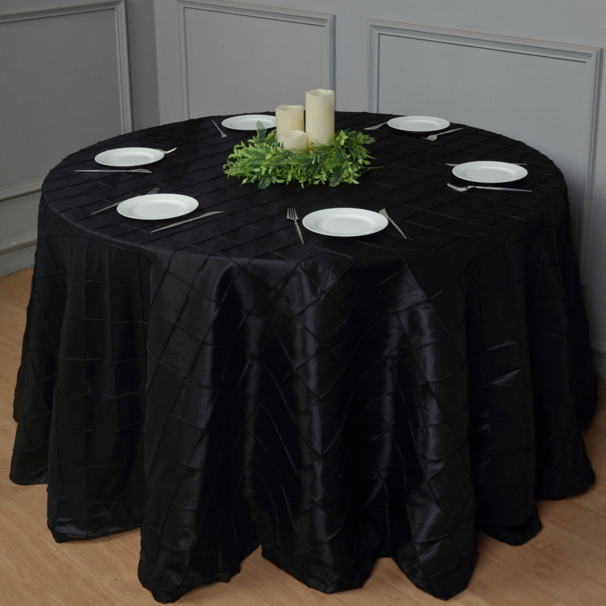Polyester Solid Color Checkered Tablecloth Round 132" Black - YauSpark