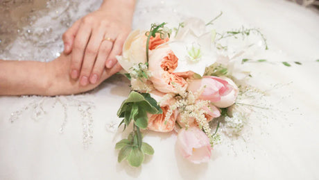15 Budget-Friendly Bridal Bouquets That Wow