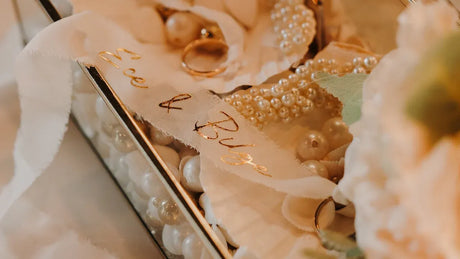 Wedding Ring Box: Personalised or Standard Choice?
