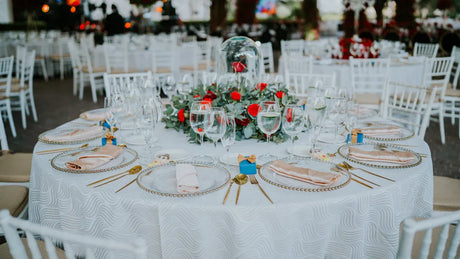 How to Pick the Perfect Round Tablecloth