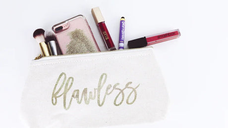 Benefits and Drawbacks of Clear Makeup Bags - YauSpark