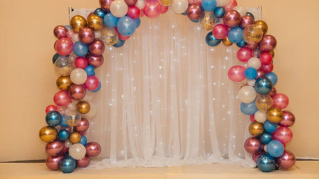 How to Transform Your Party with Giant Balloons - YauSpark