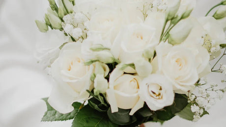 The Great Debate: Real vs Artificial Wedding Flowers - YauSpark