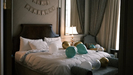 what to spell with balloons for hotel rooms