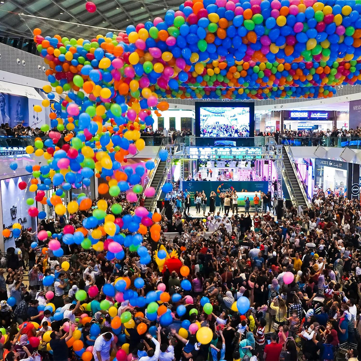 Balloon Release Net With Capacity For 200 Balloons