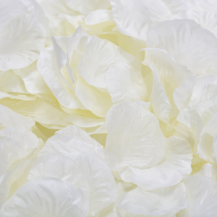 500 Pc Silk Rose Petals Confetti Milky White